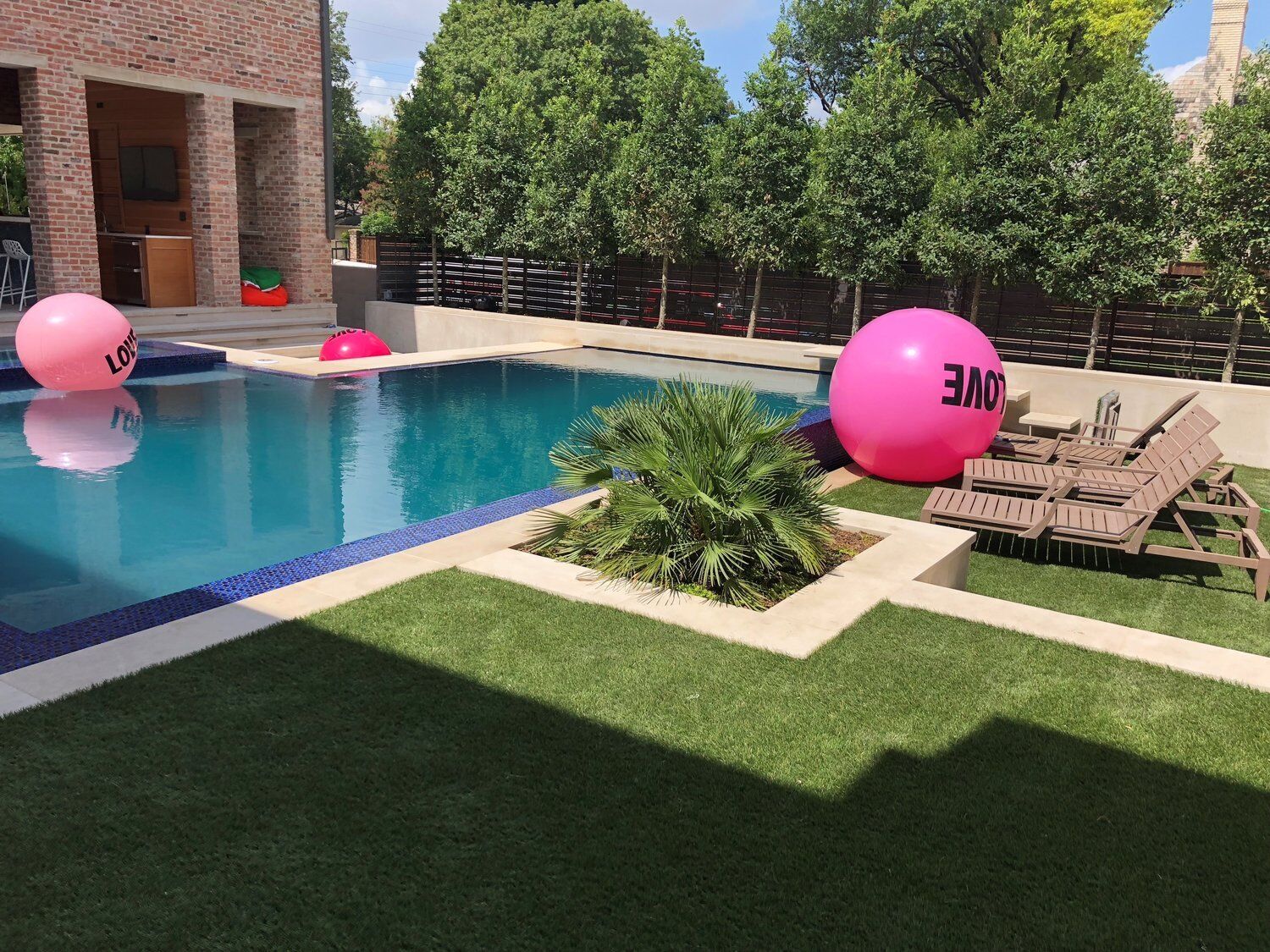 pool+artificial+turf